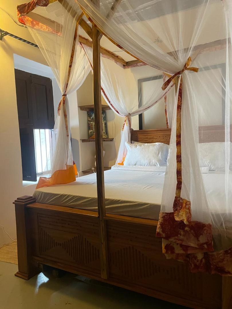 Four Seasons Villa Zanzibar Buitenkant foto